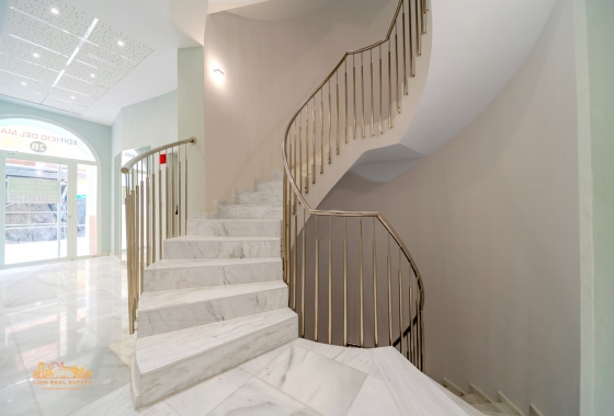 Resale - Apartment / flat - Torrevieja - Playa Los Locos