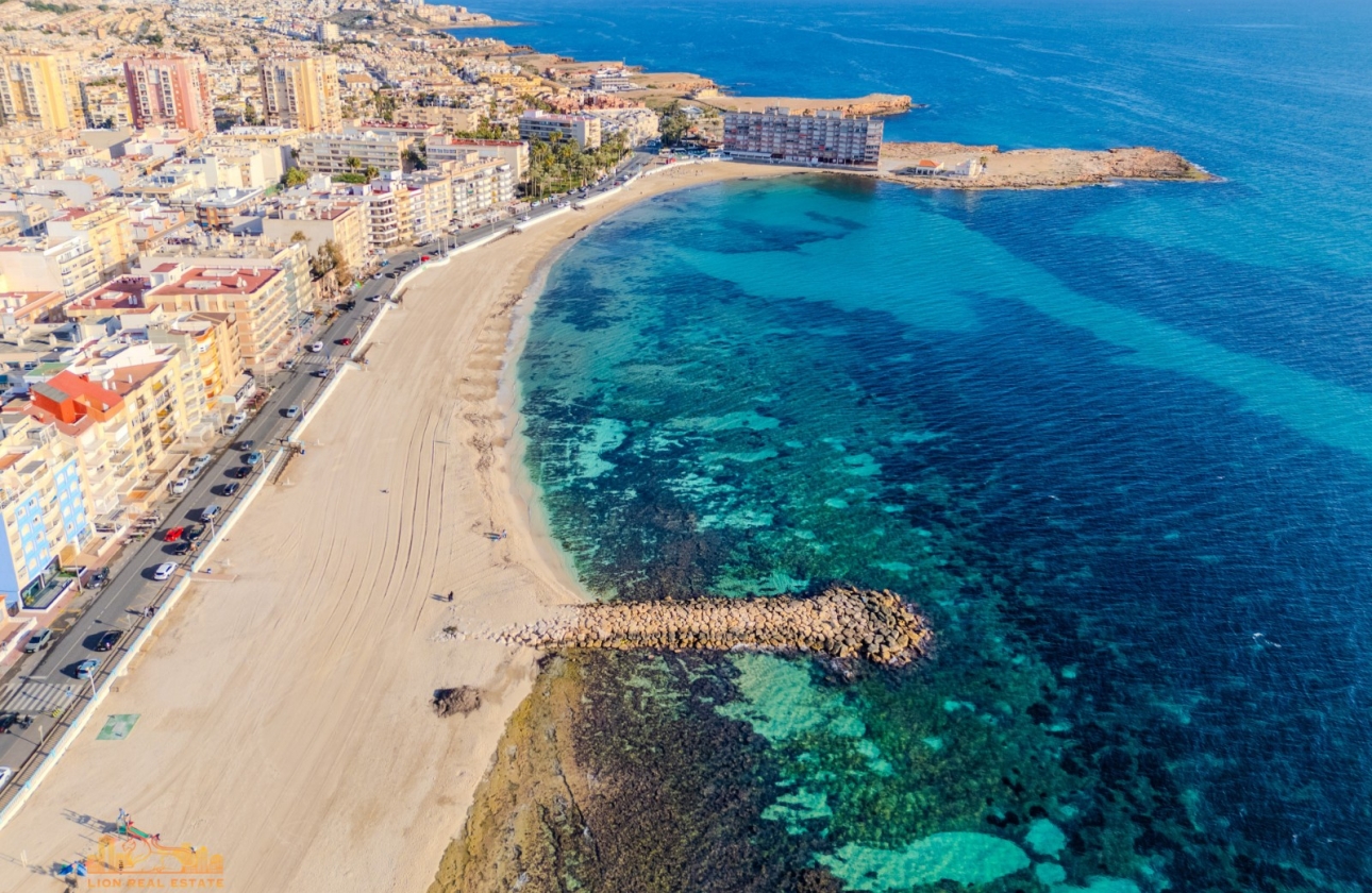 Resale - Apartment / flat - Torrevieja - Playa Los Locos