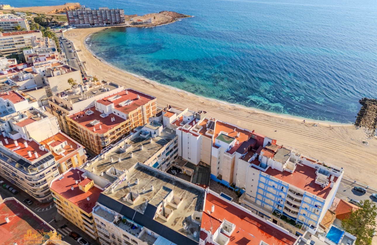 Resale - Apartment / flat - Torrevieja - Playa Los Locos