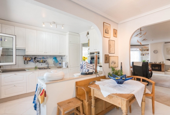 Resale - Villa - Los Alcazares