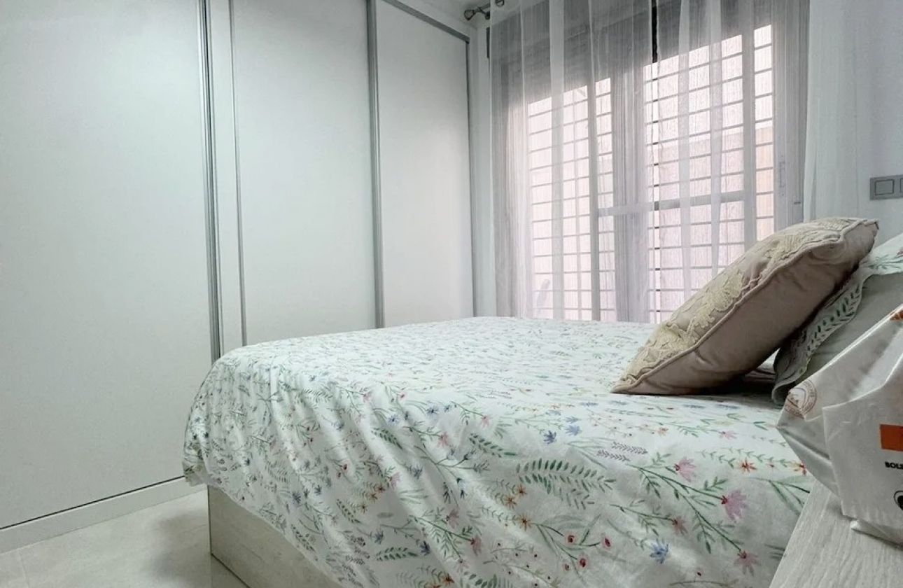 Reventa - Villa - Los Alcázares - Los Alcazares