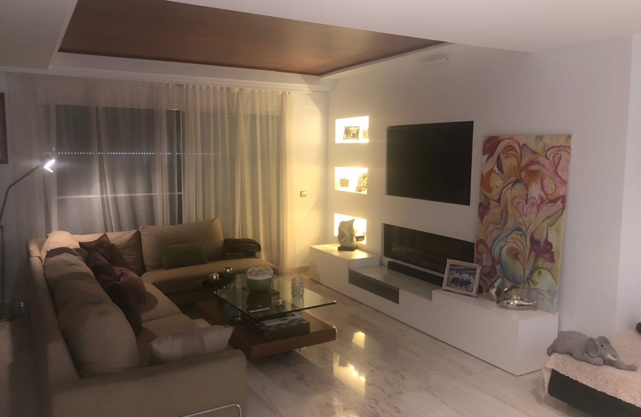 Resale - Villa - Jávea - Balcon al Mar