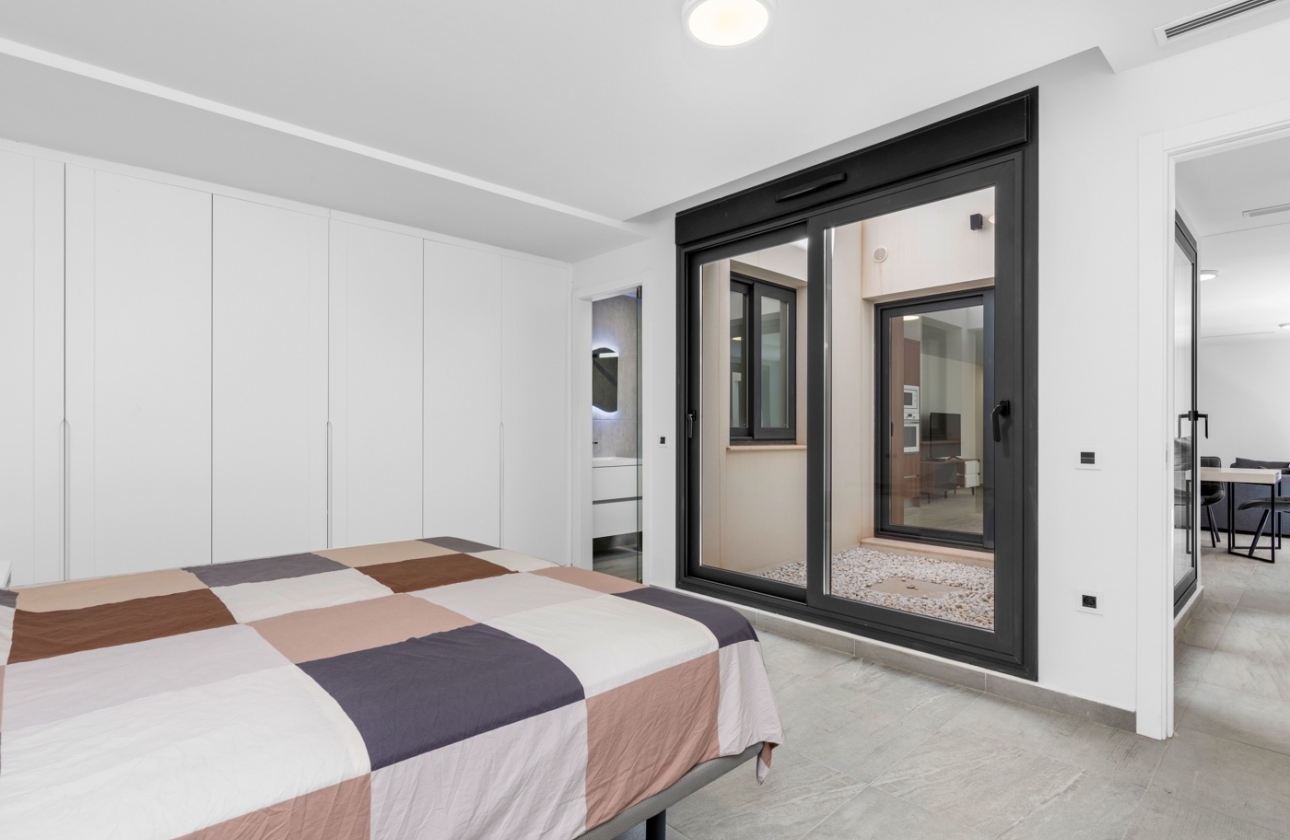 Resale - Villa - San Miguel de Salinas - Costa Blanca