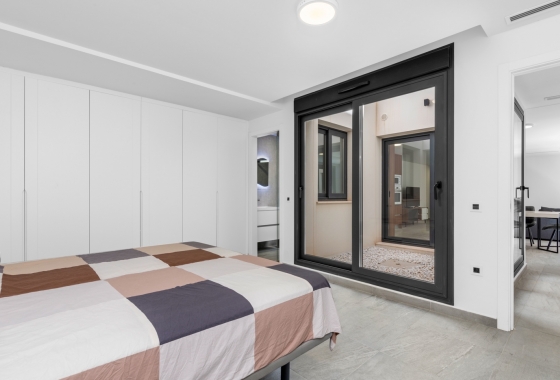 Resale - Villa - San Miguel de Salinas - Costa Blanca