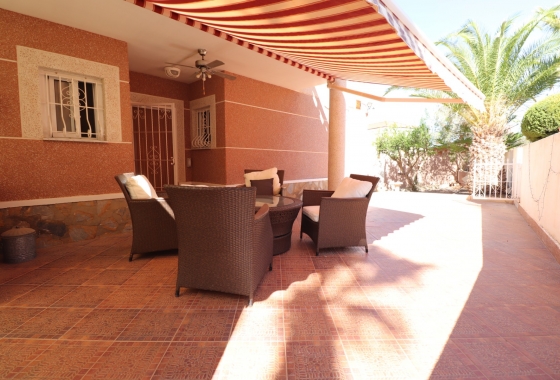Resale - Villa - Algorfa - Lomas de La Juliana