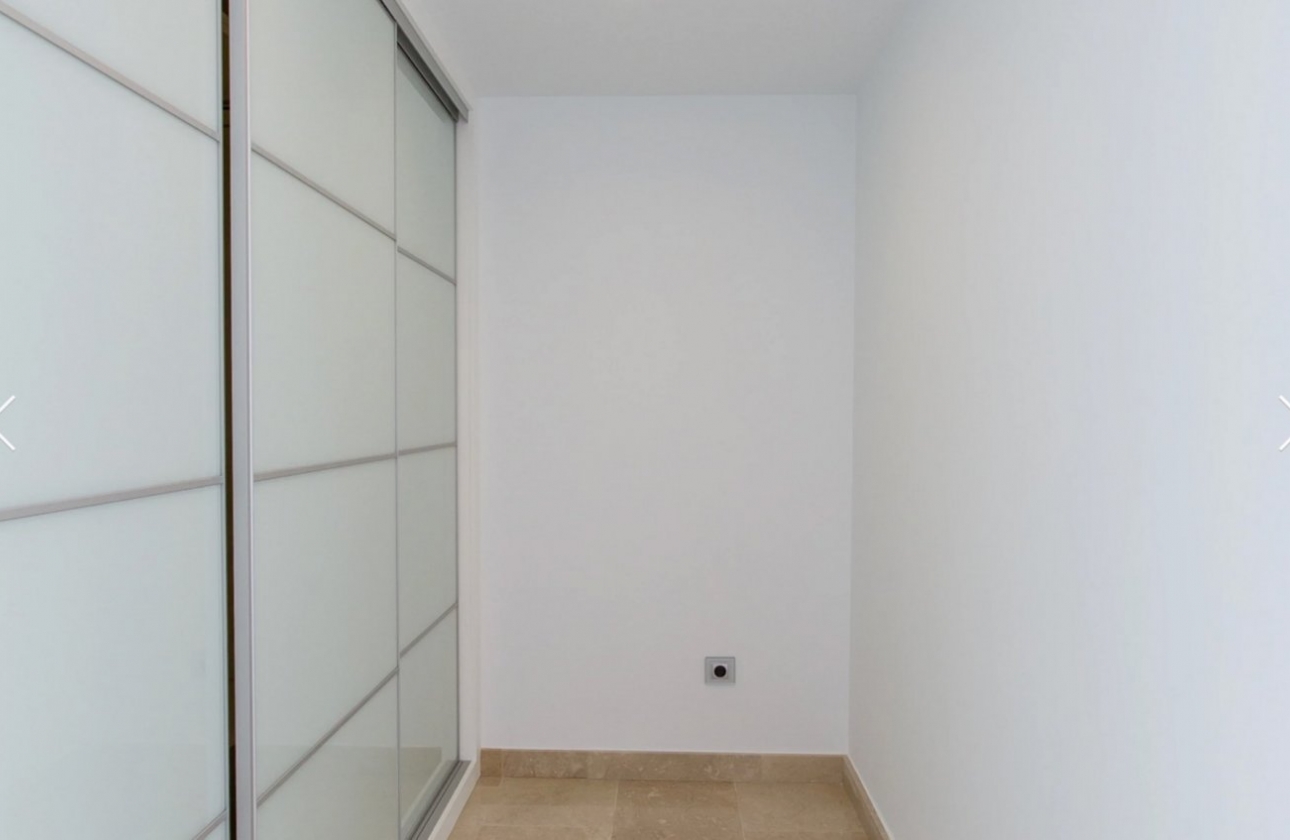 Resale - Villa - Moraira