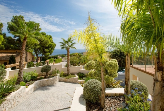 Resale - Villa - Moraira