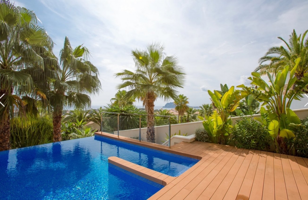 Resale - Villa - Moraira