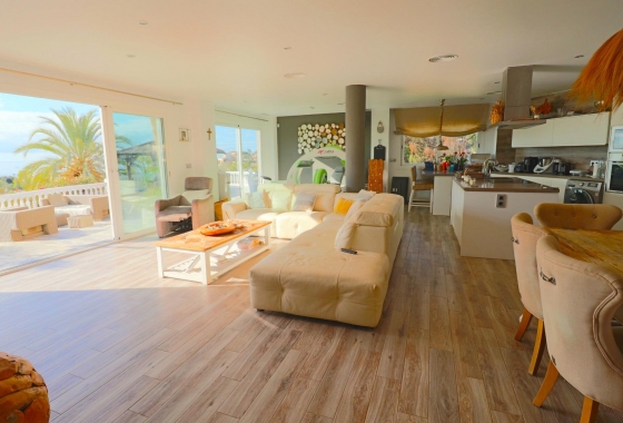 Resale - Villa - El Campello - Coveta Fuma