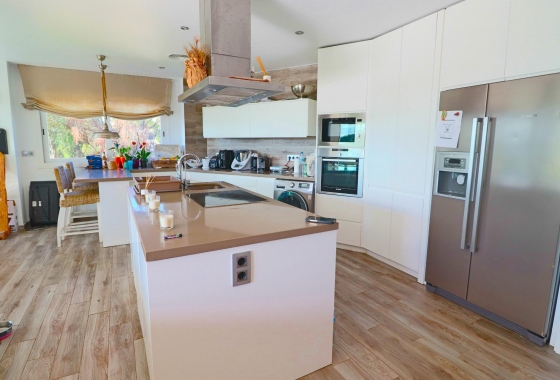 Resale - Villa - El Campello - Coveta Fuma