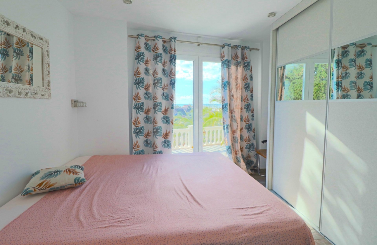 Resale - Villa - El Campello - Coveta Fuma