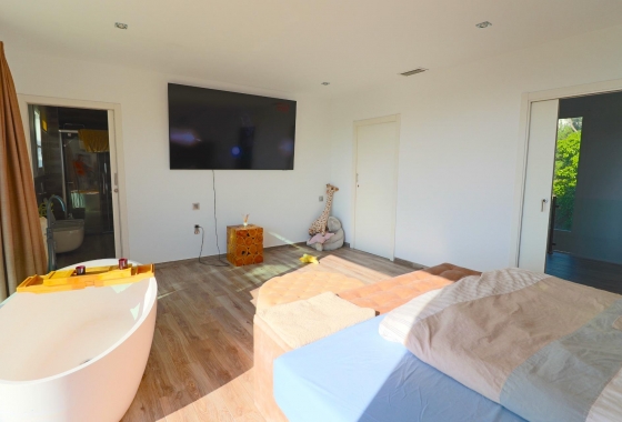 Resale - Villa - El Campello - Coveta Fuma