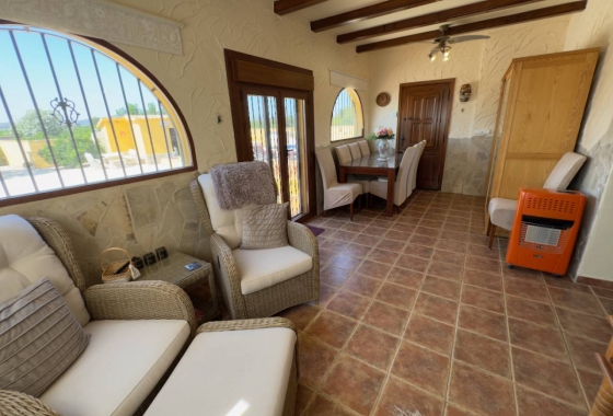 Resale - Finca / Country Property - Orihuela Costa - Orihuela