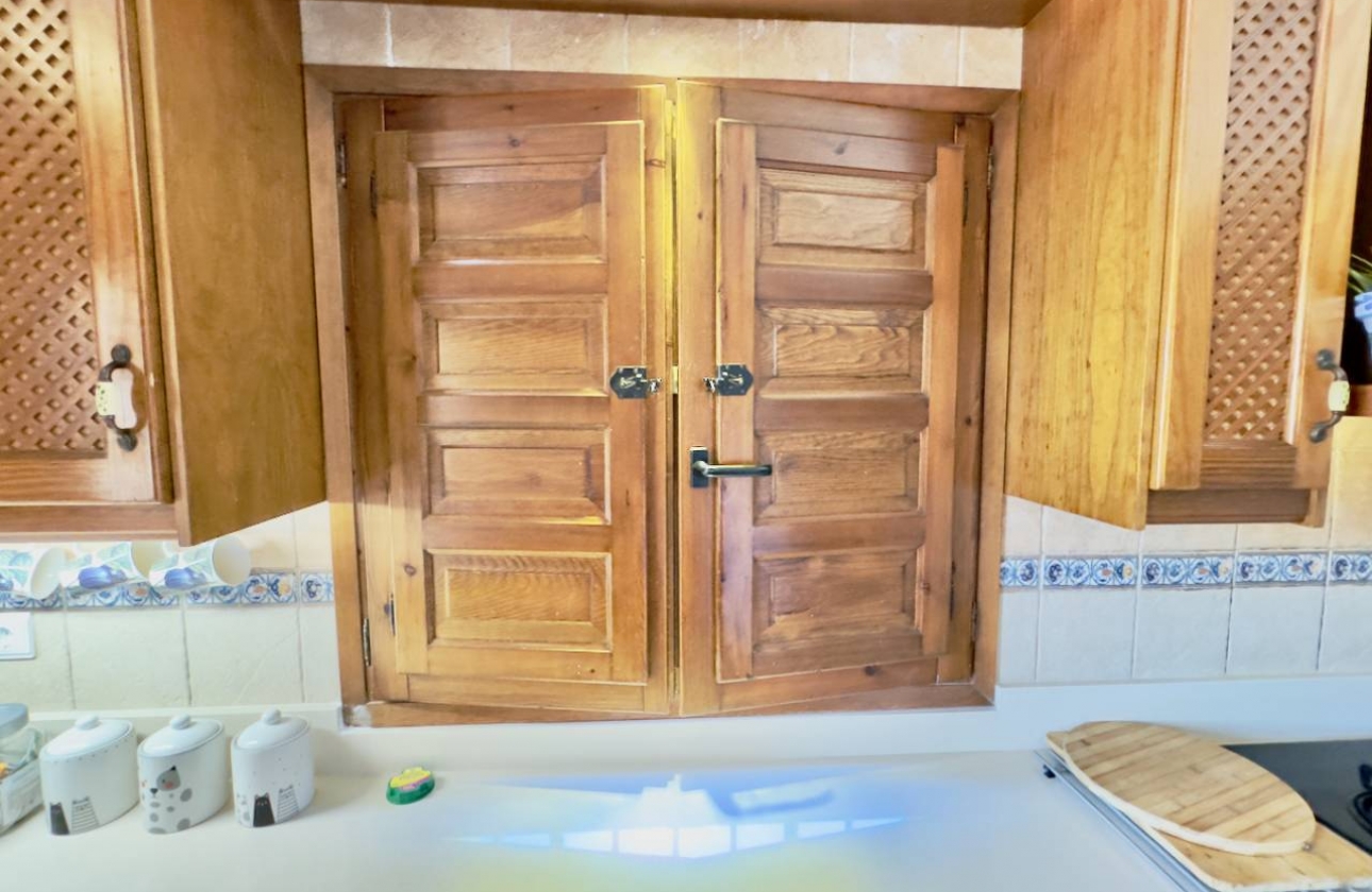 Resale - Finca / Country Property - Orihuela Costa - Orihuela