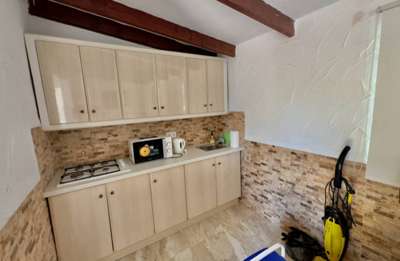 Resale - Finca / Country Property - Orihuela Costa - Orihuela