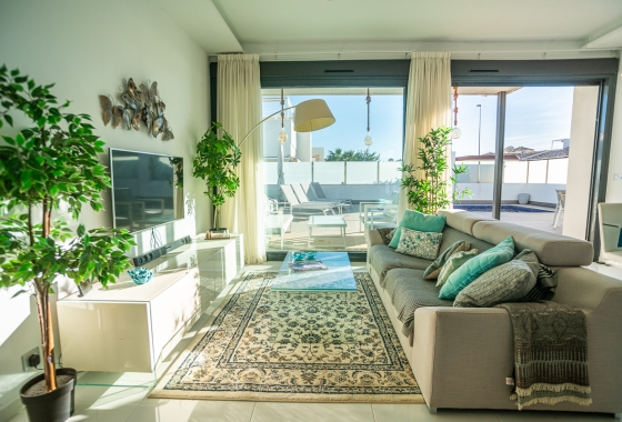 Resale - Villa - Orihuela Costa - Lomas De Cabo Roig