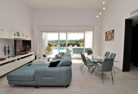 Resale - Villa - Algorfa - La finca Golf