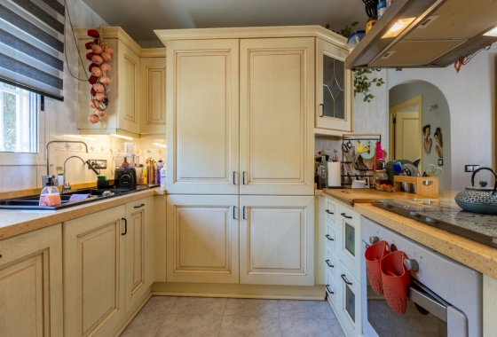 Resale - Villa - Benijofar