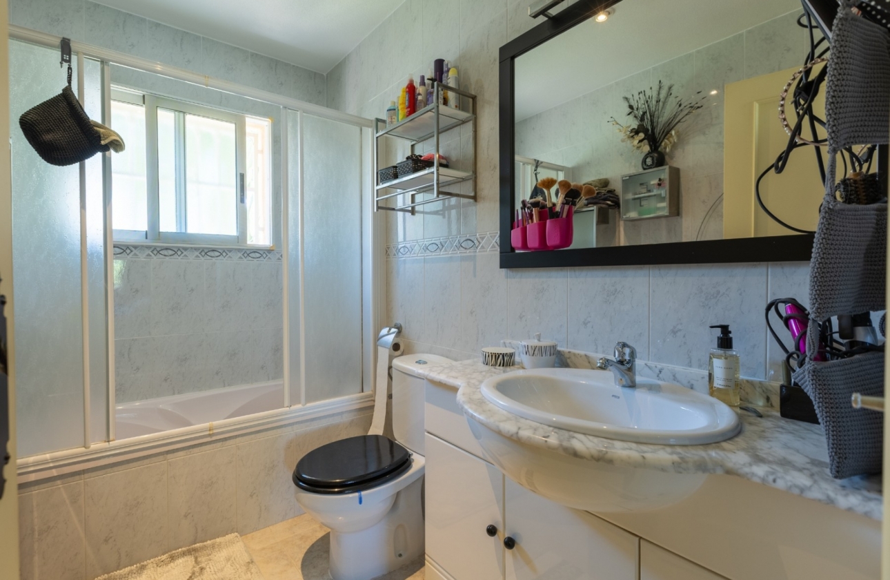 Resale - Villa - Benijofar