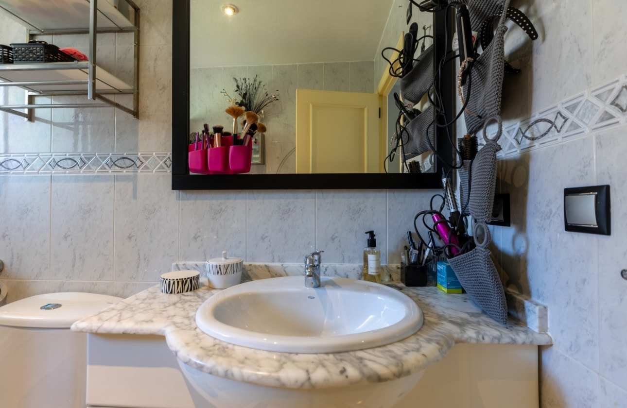 Resale - Villa - Benijofar