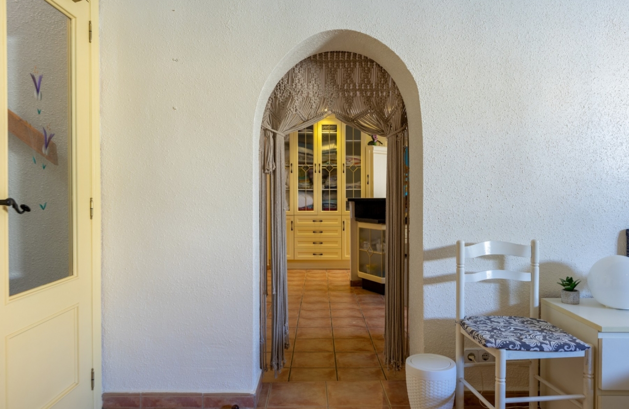 Resale - Villa - Benijofar