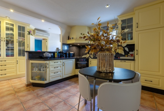 Resale - Villa - Benijofar