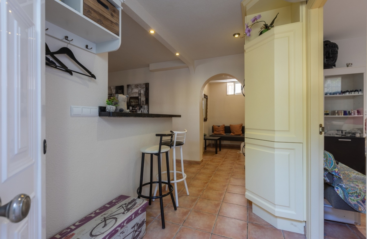 Resale - Villa - Benijofar