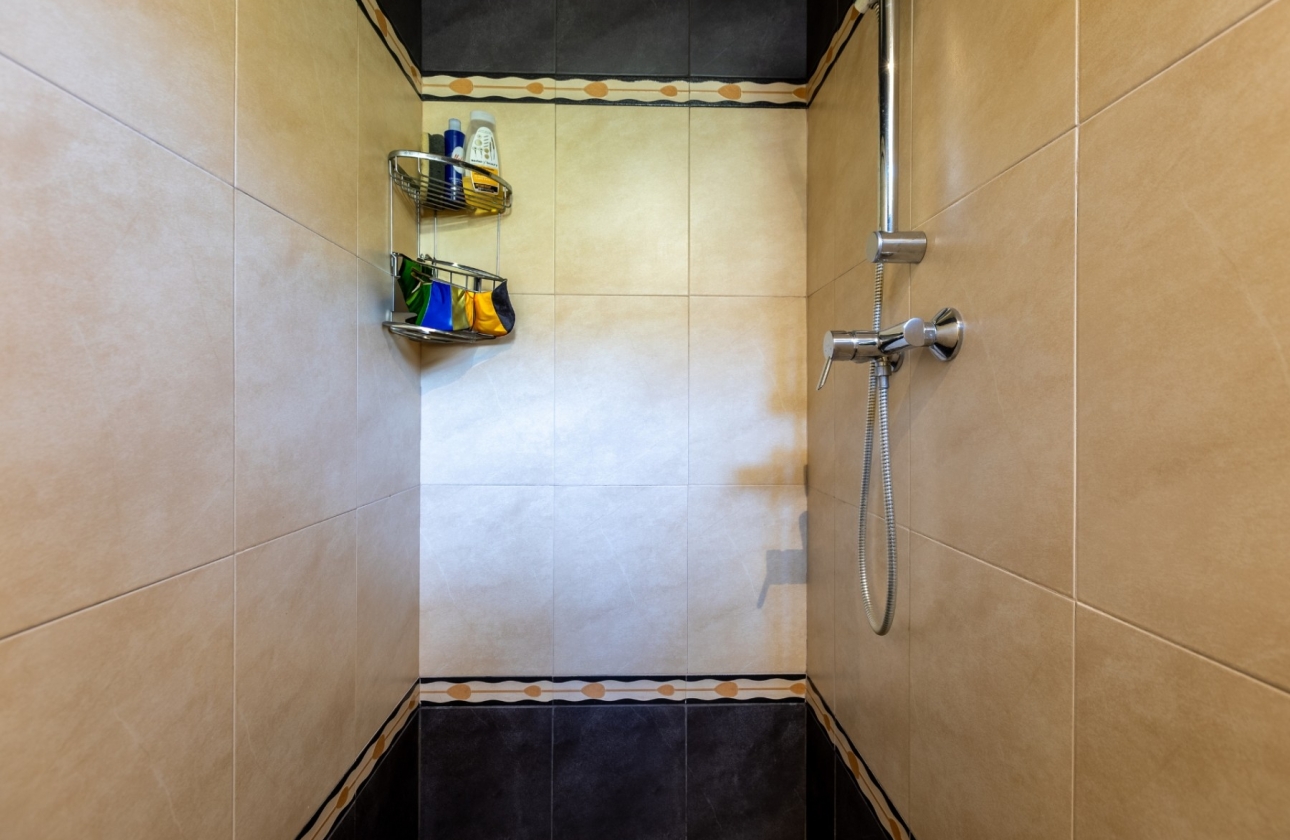 Resale - Villa - Benijofar