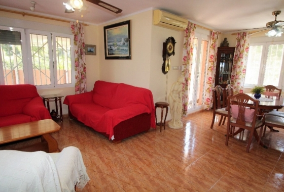 Resale - Villa - Torrevieja - Los Balcones