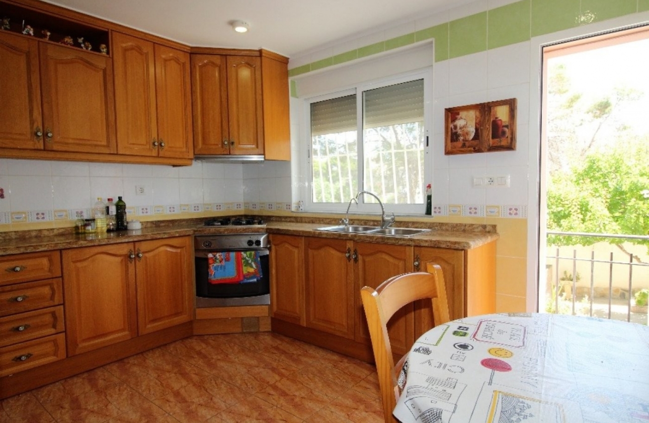 Resale - Villa - Torrevieja - Los Balcones