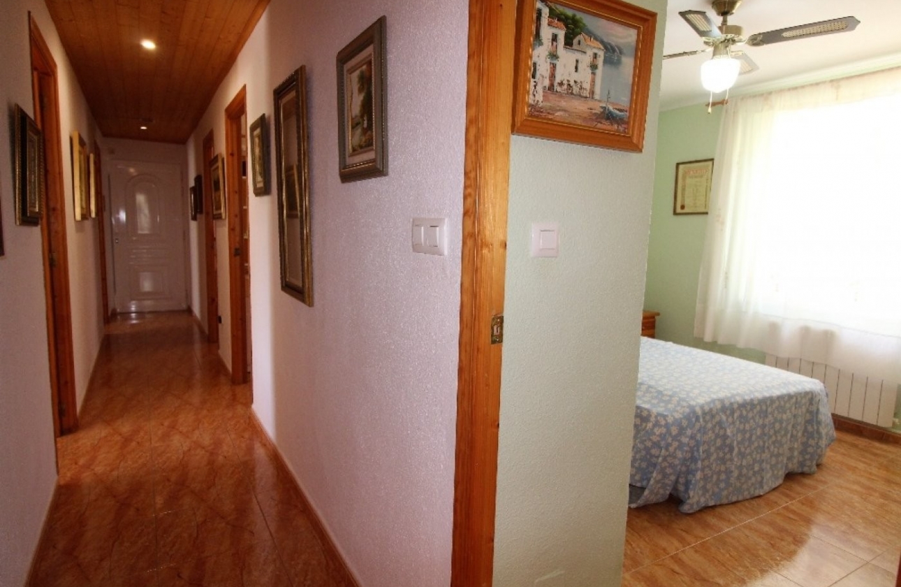 Resale - Villa - Torrevieja - Los Balcones