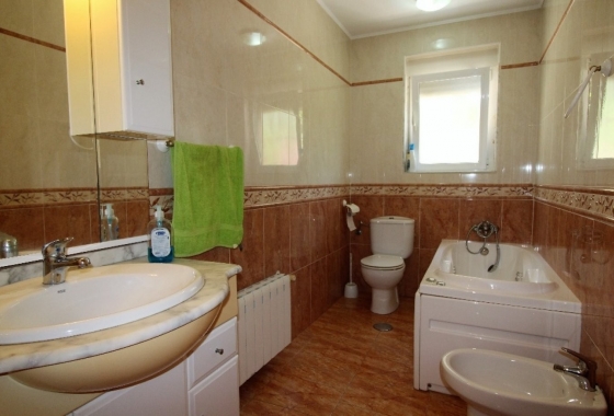 Resale - Villa - Torrevieja - Los Balcones