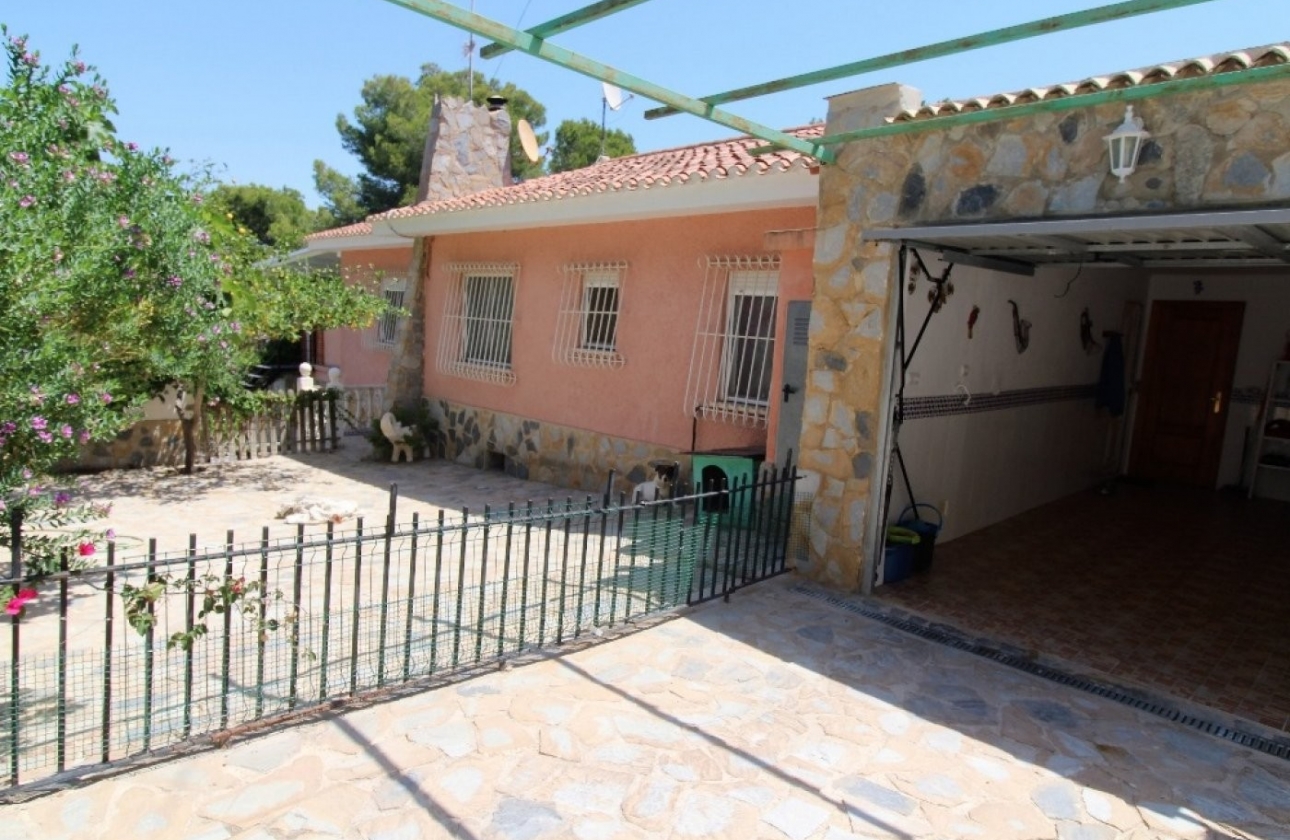 Resale - Villa - Torrevieja - Los Balcones