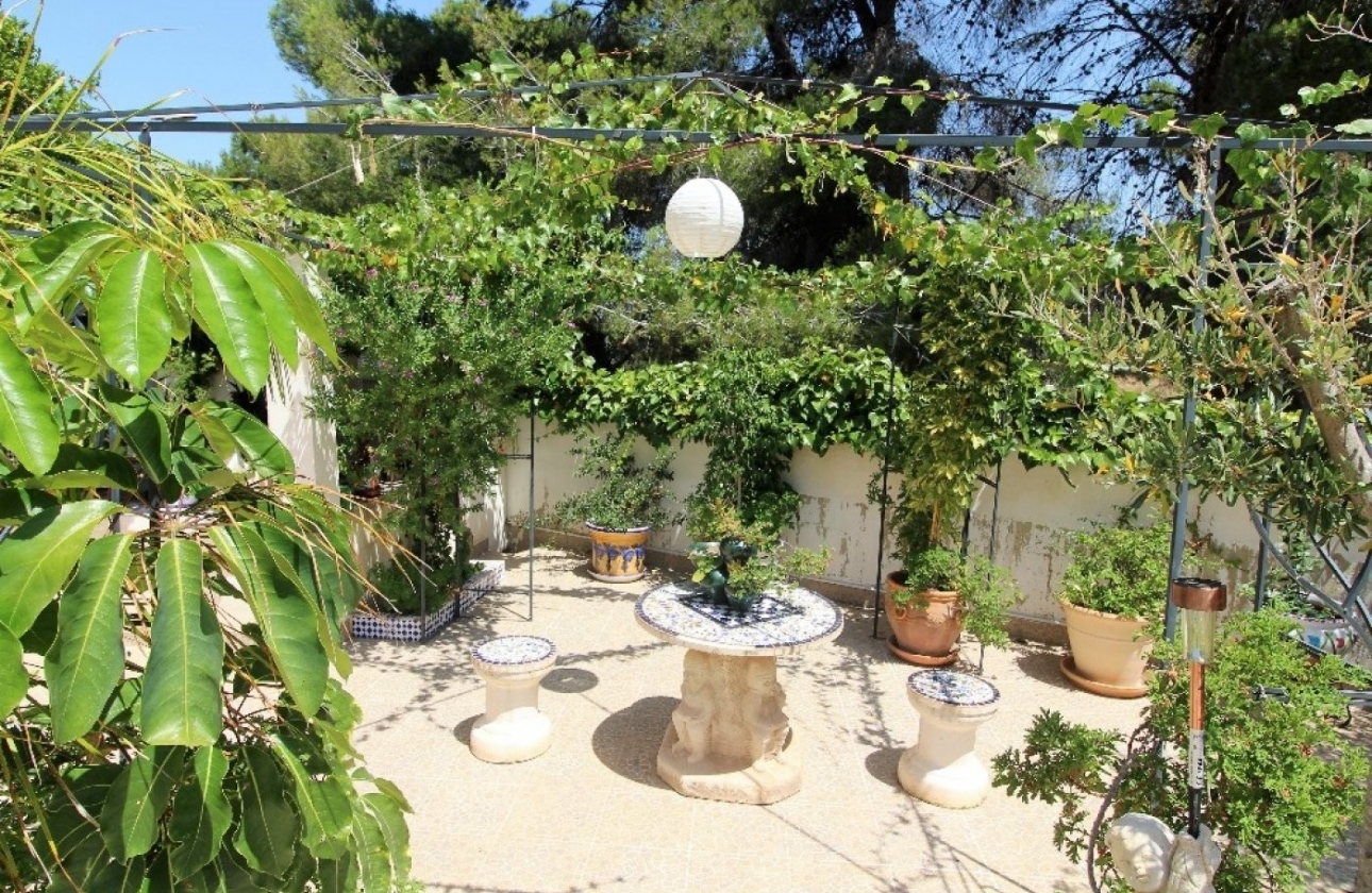 Resale - Villa - Torrevieja - Los Balcones