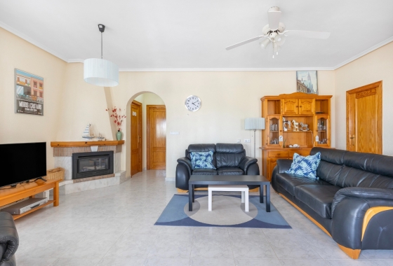 Resale - Villa - San Fulgencio - La Marina