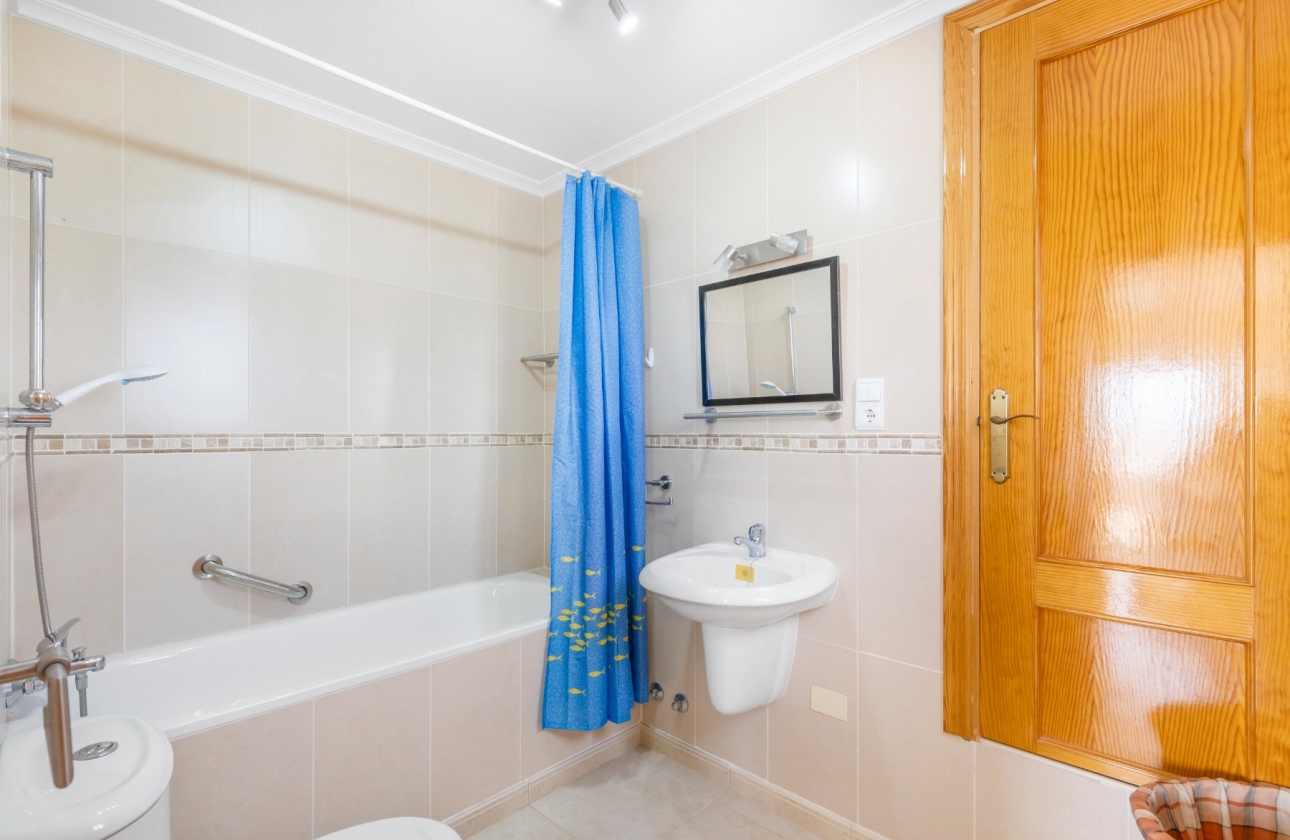 Resale - Villa - San Fulgencio - La Marina