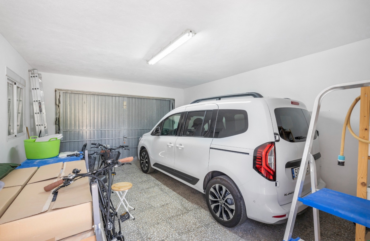 Resale - Villa - San Fulgencio - La Marina