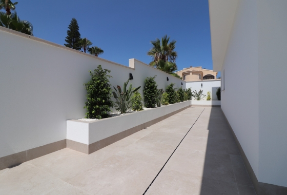 Resale - Villa - Ciudad Quesada