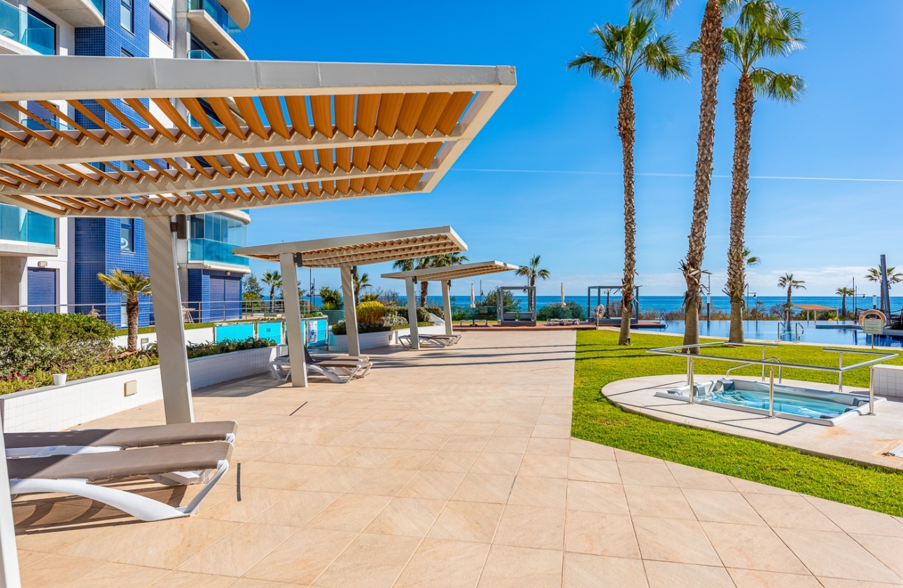 Resale - Apartment / flat - Orihuela Costa - Punta Prima