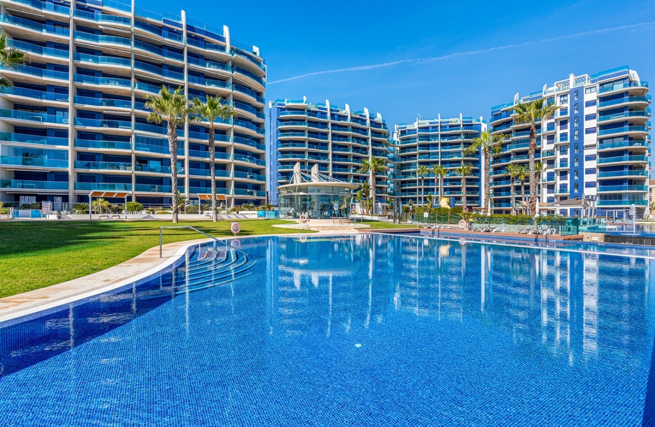 Resale - Apartment / flat - Orihuela Costa - Punta Prima