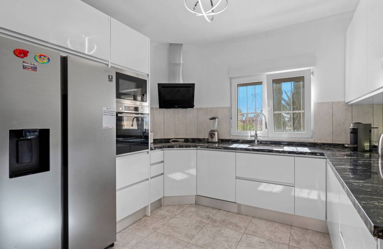 Resale - Villa - Ciudad Quesada