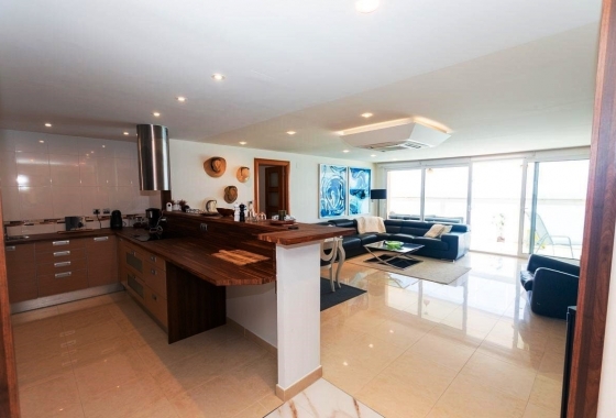 Resale - Apartment / flat - Torrevieja - Playa del Cura