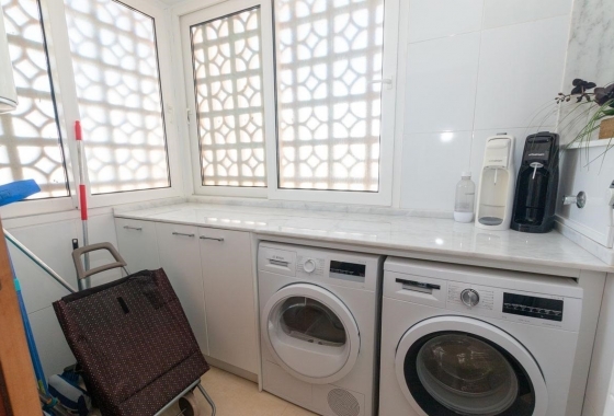 Resale - Apartment / flat - Torrevieja - Playa del Cura