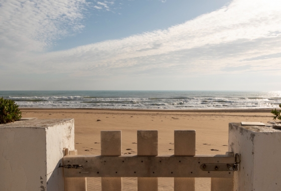 Resale - Villa - Guardamar del Segura