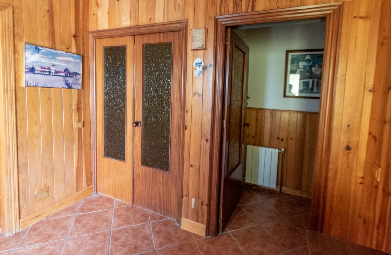 Resale - Villa - Guardamar del Segura