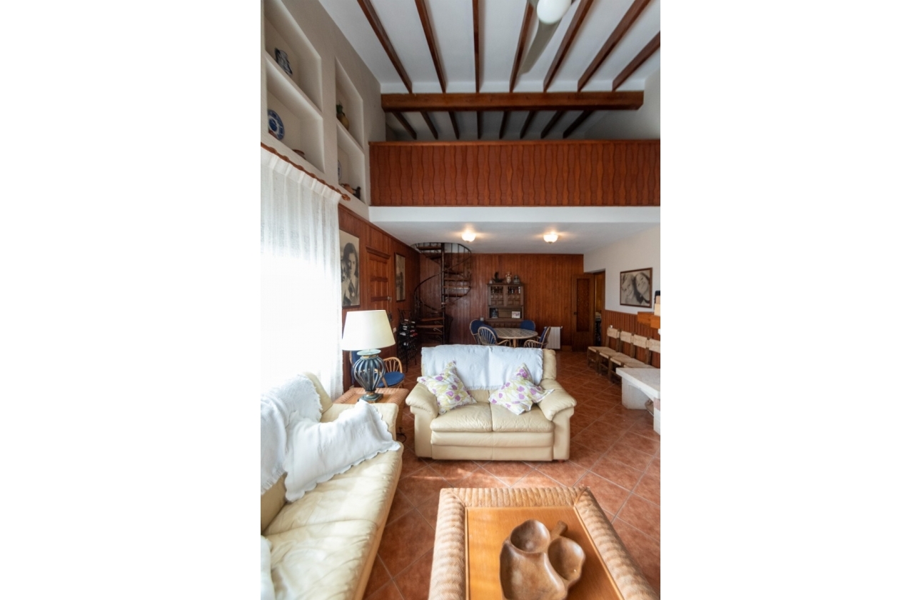 Resale - Villa - Guardamar del Segura