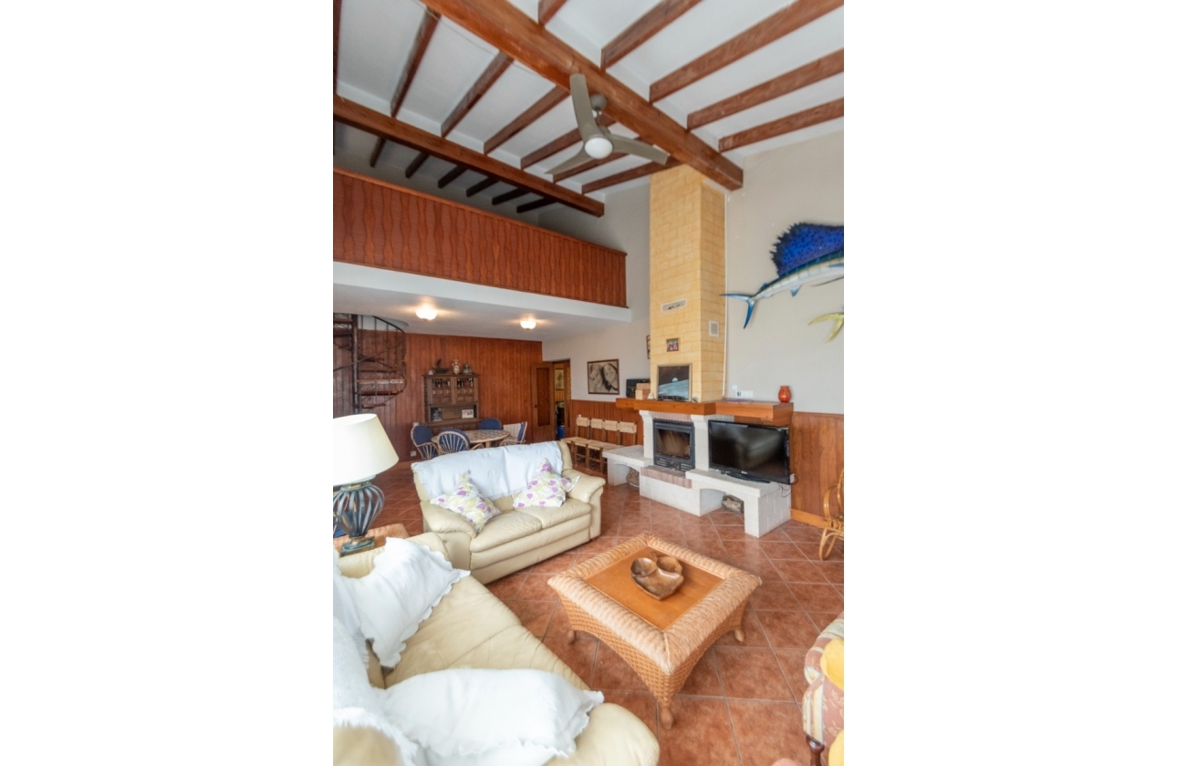 Resale - Villa - Guardamar del Segura