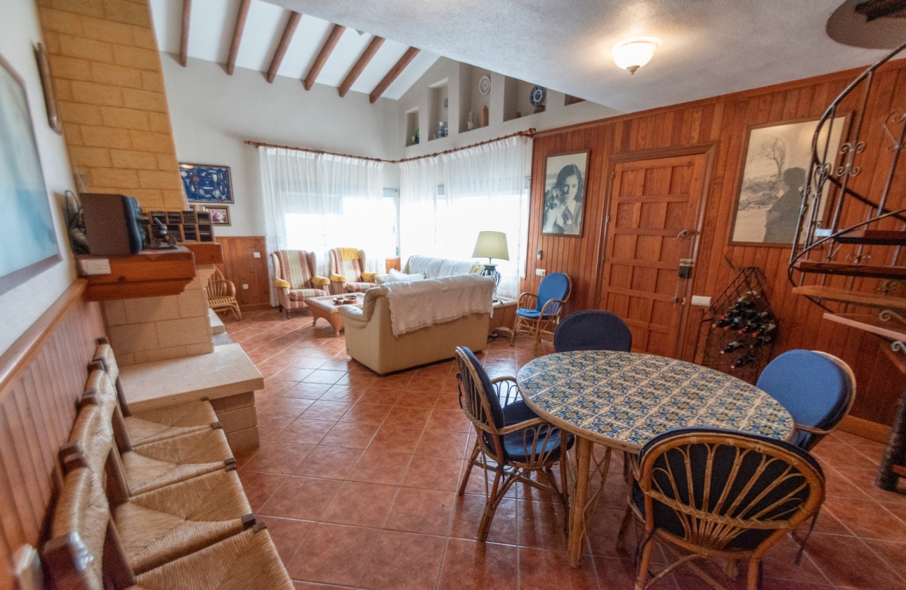 Resale - Villa - Guardamar del Segura