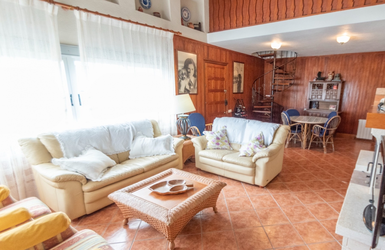 Resale - Villa - Guardamar del Segura