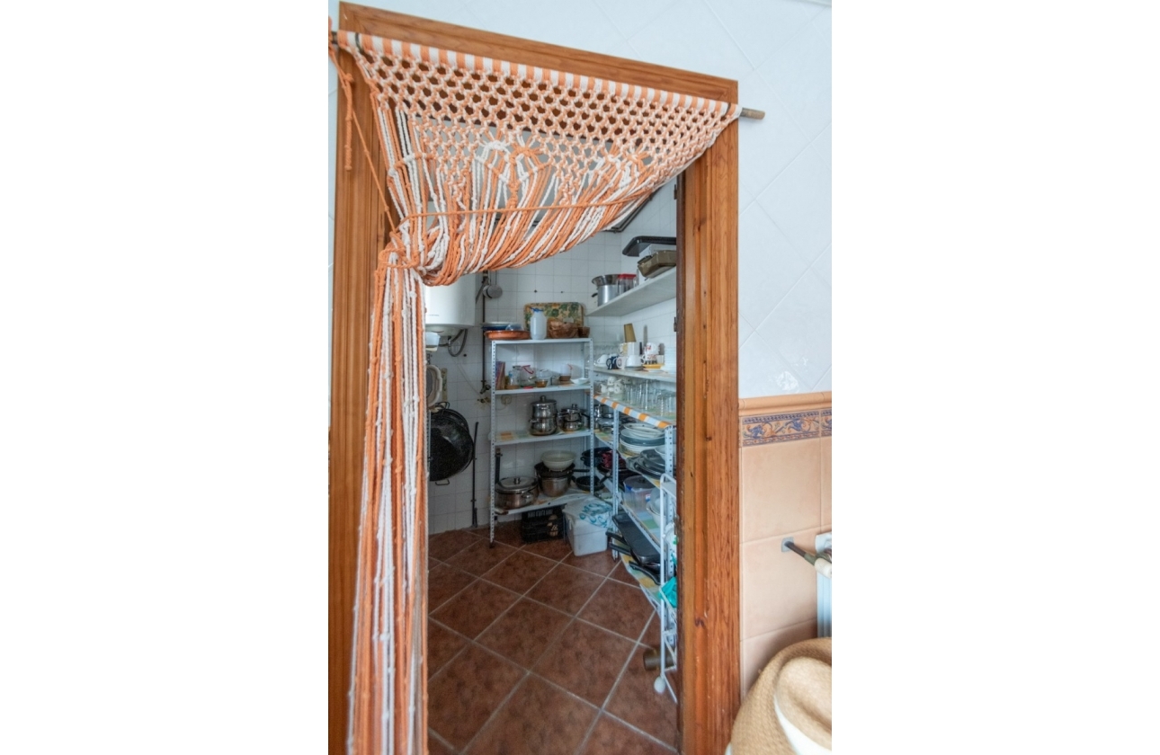 Resale - Villa - Guardamar del Segura